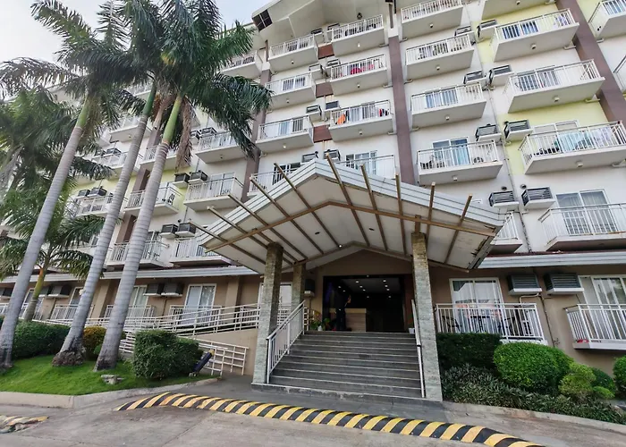 Apartment Traveler's Nest 211, Amani Residences, 5 Minutes Airport, Netflix, Stylish, Cozy With Luxurious Swimming Pool Lapu-Lapu City