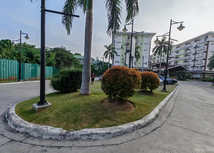 Traveler's Nest 211, Amani Residences, 5 Minutes Airport, Netflix, Stylish, Cozy With Luxurious Swimming Pool Apartment Lapu-Lapu City