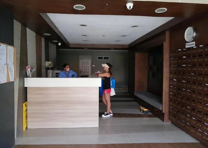 Traveler's Nest 211, Amani Residences, 5 Minutes Airport, Netflix, Stylish, Cozy With Luxurious Swimming Pool Apartment